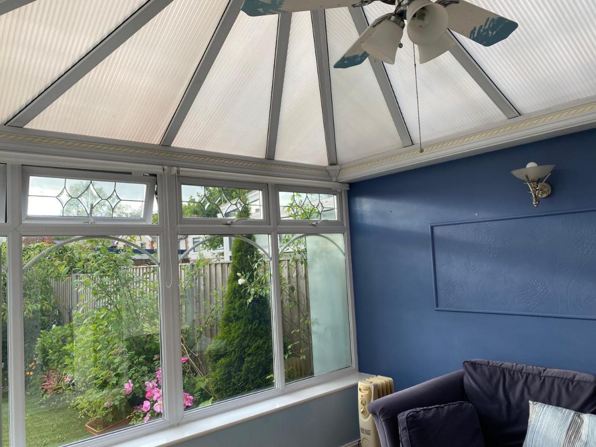 Grace Haven Villa Farnworth Bagian luar foto