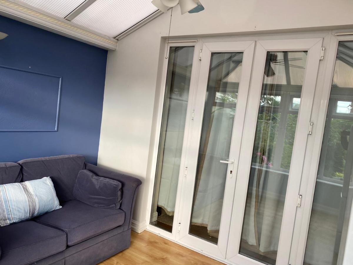 Grace Haven Villa Farnworth Bagian luar foto