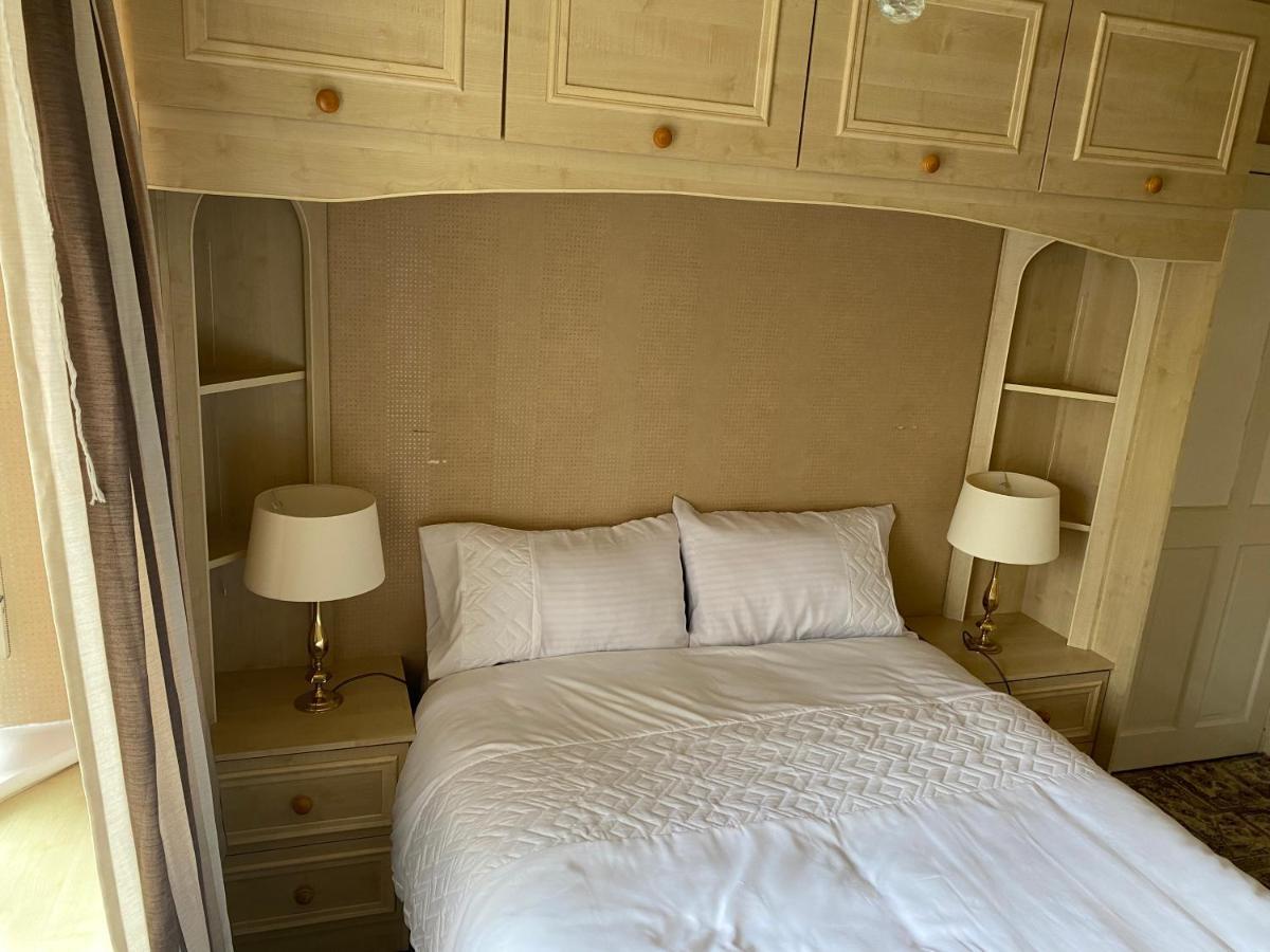 Grace Haven Villa Farnworth Bagian luar foto