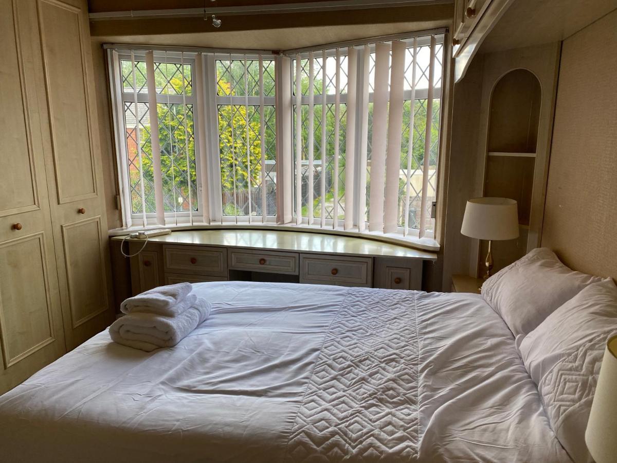 Grace Haven Villa Farnworth Bagian luar foto